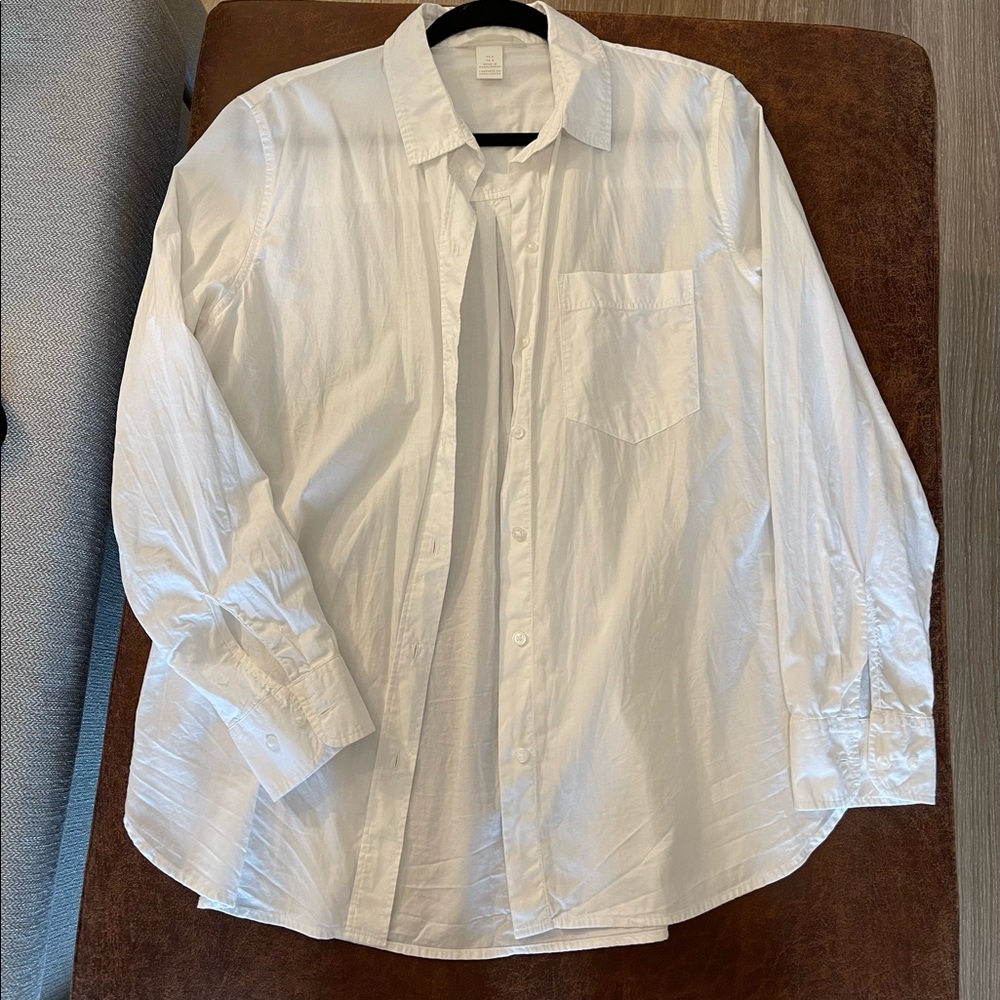 White button up shirt